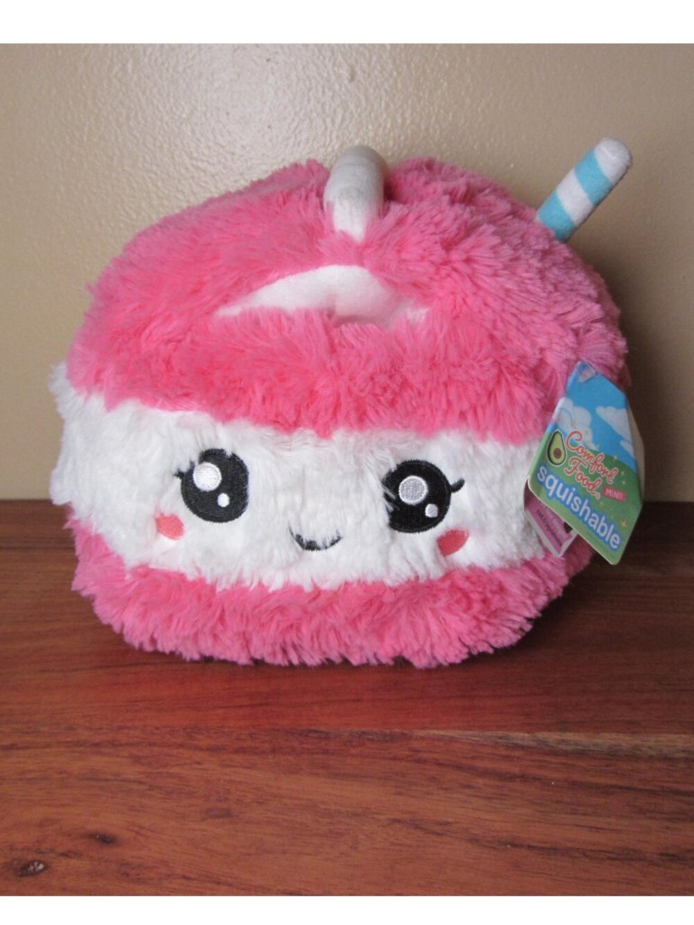 plush squishables strawberry milk carton NWT  (W6616) - OOS on squishable